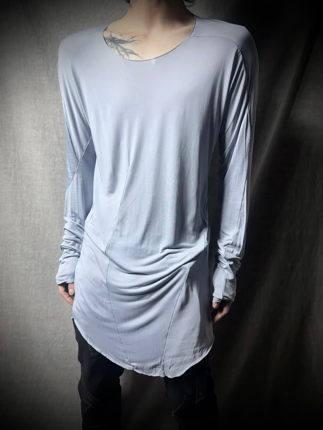 Leon Emanuel Blanck Long Sleeve Top  상품이미지1