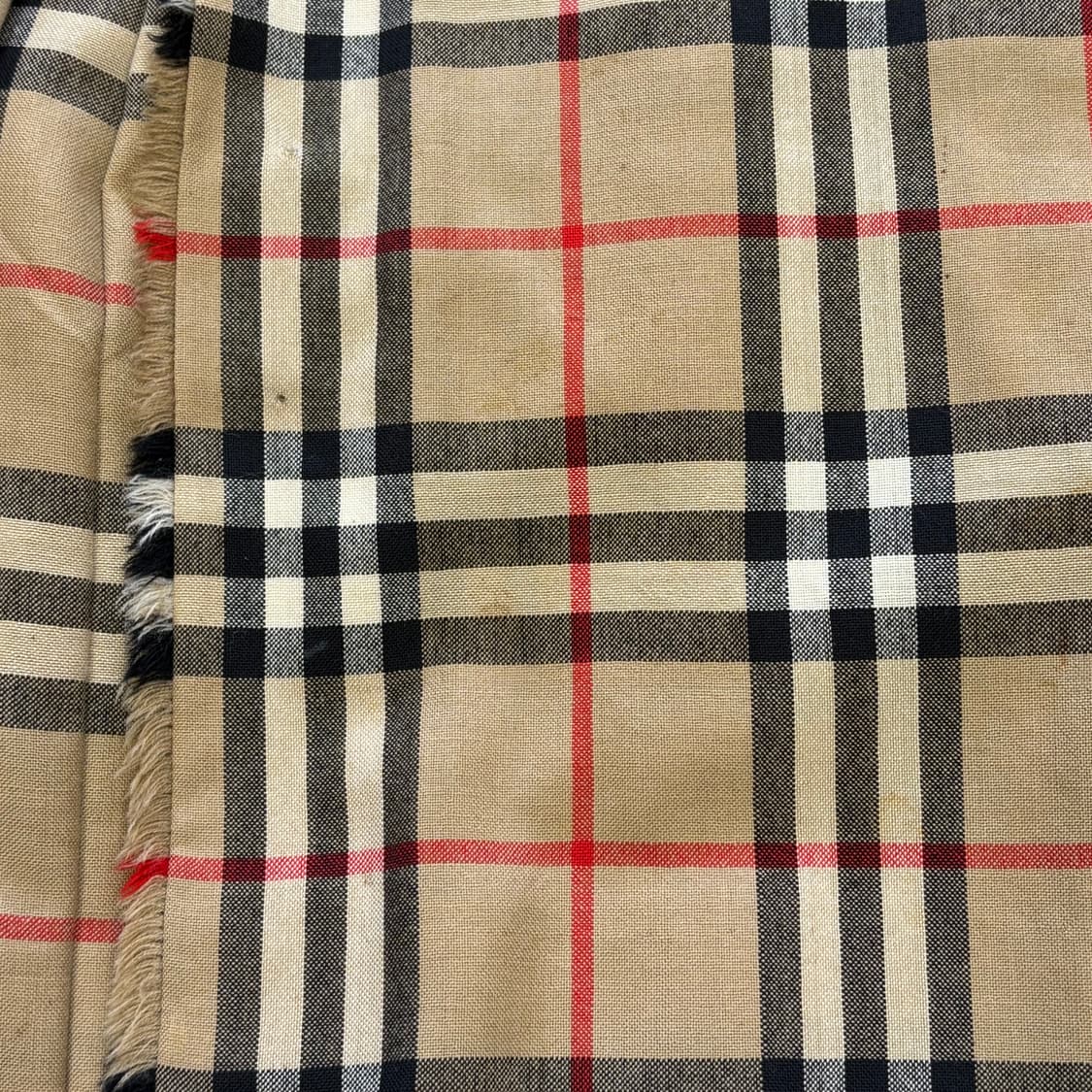 버버리 노바체크 버클 미디 스커트 상품이미지8