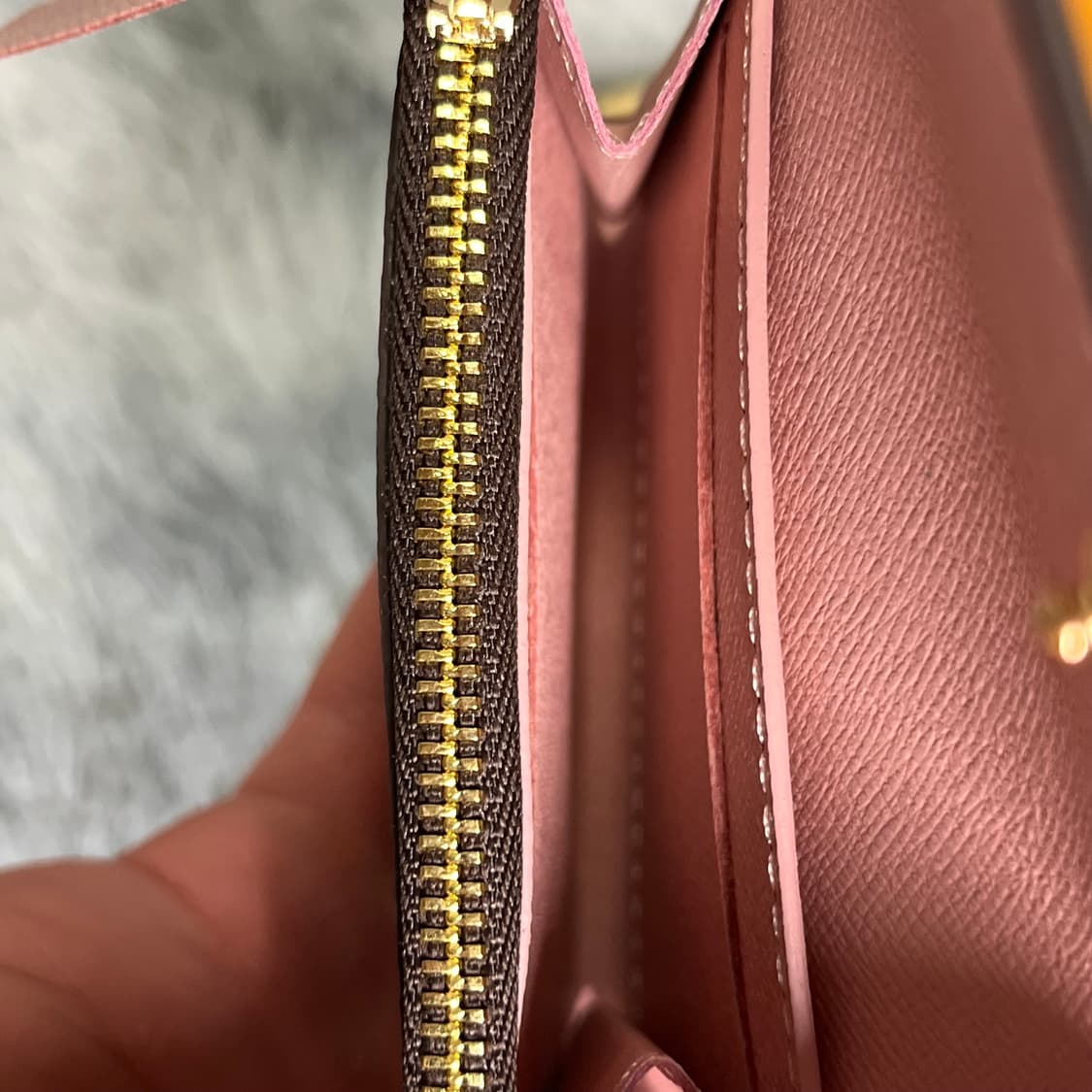 루이비통 로잘리 코인퍼스 지갑 상품이미지5