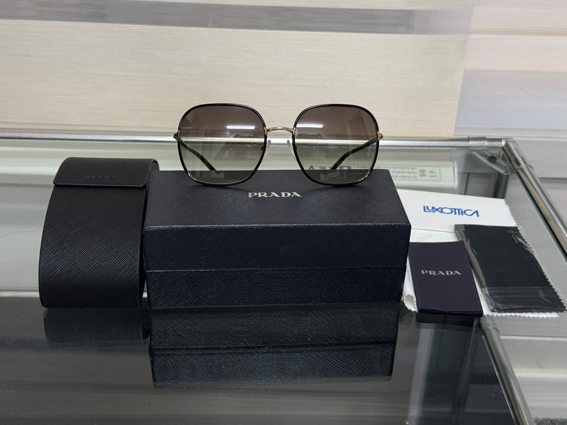 프라다 여성 선글라스 상품이미지2