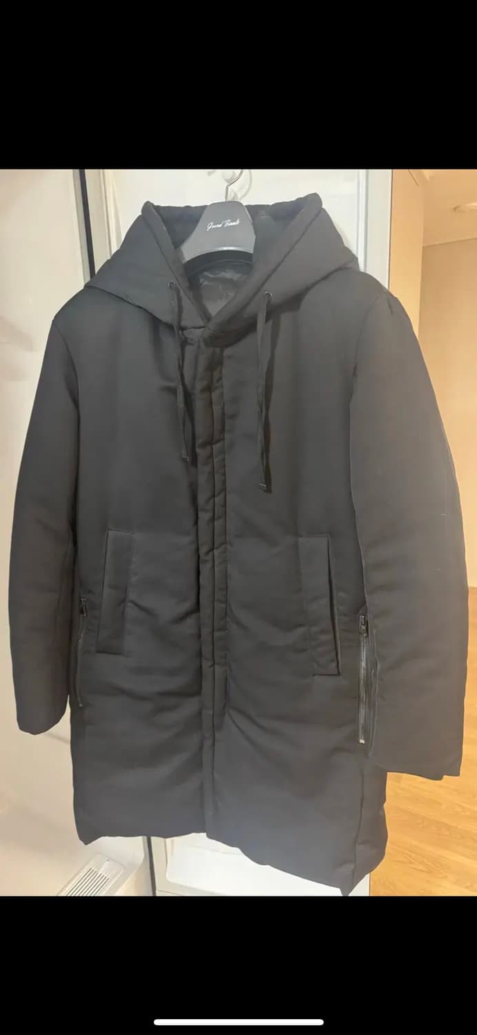 솔리드옴므 후드패딩 블랙 46(95) 판매합니다 . 상품이미지1