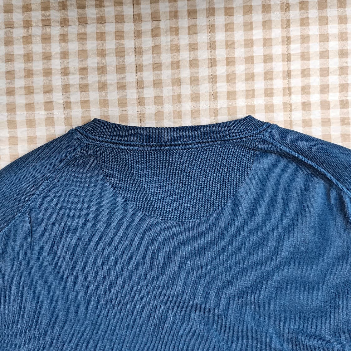 라코스테 브이넥 얇은 니트 남자100 상품이미지6