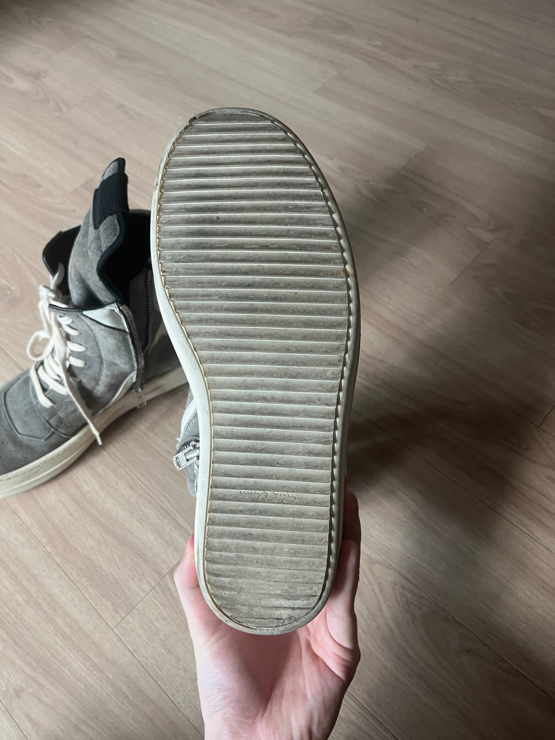 릭오웬스 지오바스켓 더스트 41.5 상품이미지9