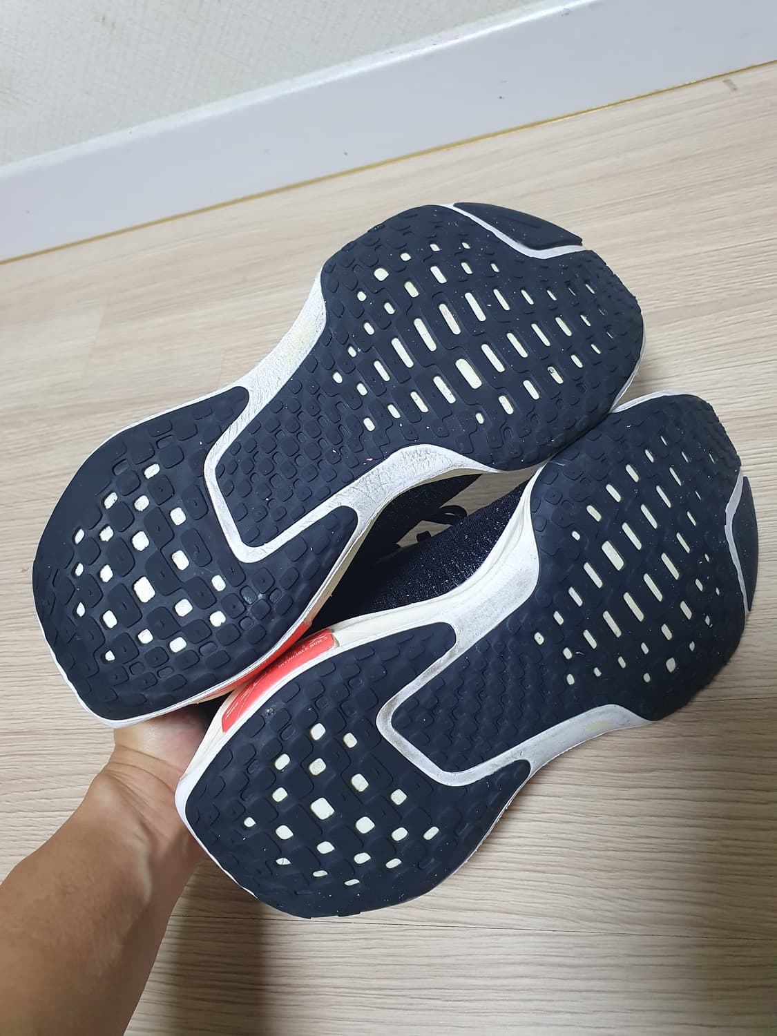 나이키 줌 인빈서블 런 러닝화 275 상품이미지7