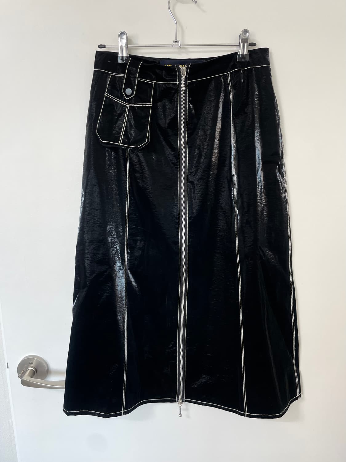 비건타이거 페이크 레더스커트 블랙 상품이미지1