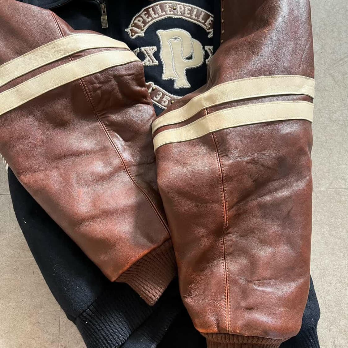 펠레펠레 표범 가죽자켓 상품이미지7