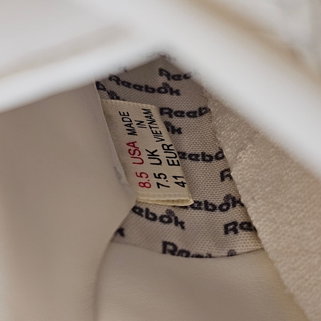 265 새제품) 리복 LTD 클래식 크랙 레더 화이트 남자 신발 운동화 상품이미지5