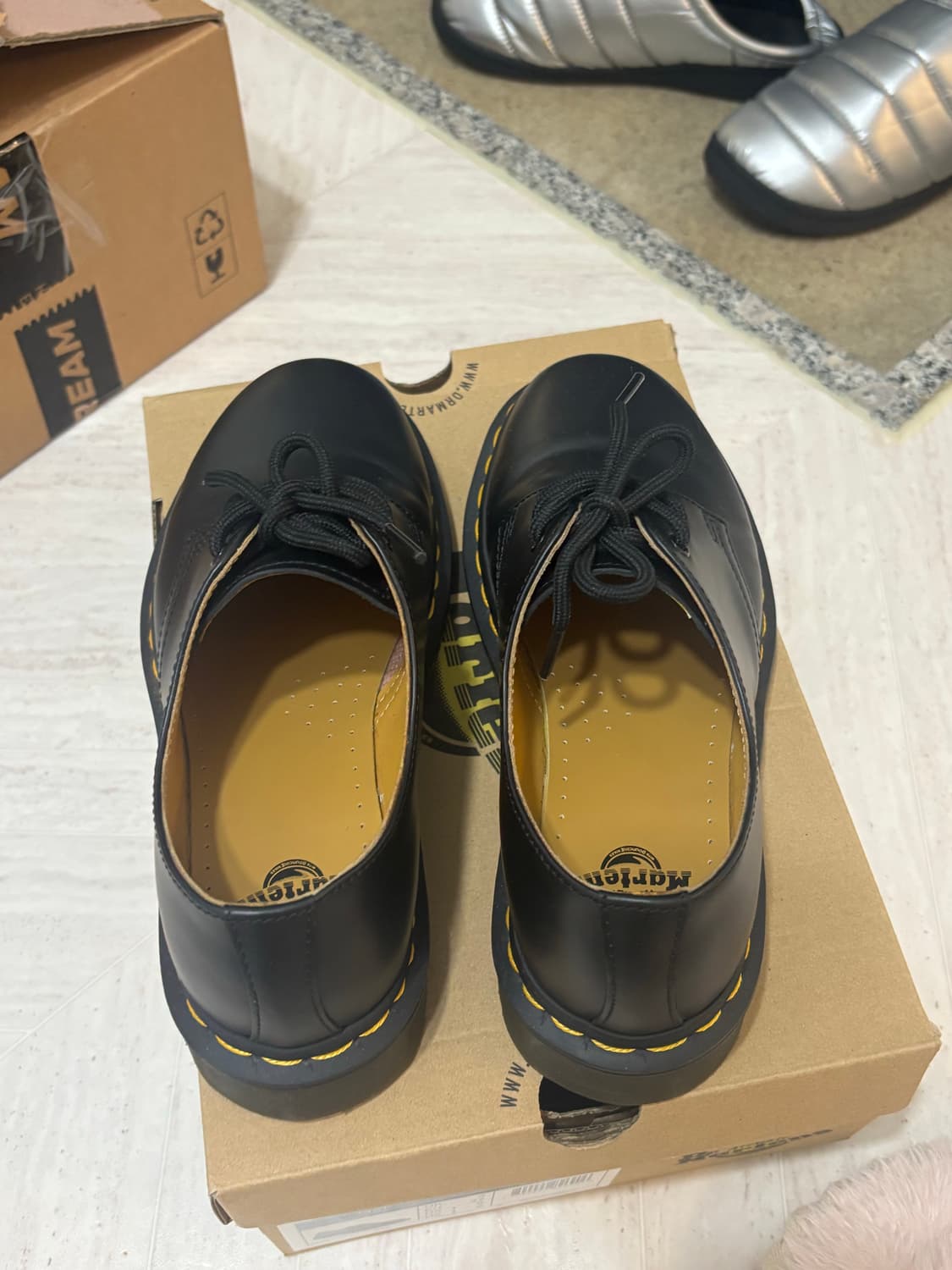 닥터마틴 1461 스무스 230 상품이미지3