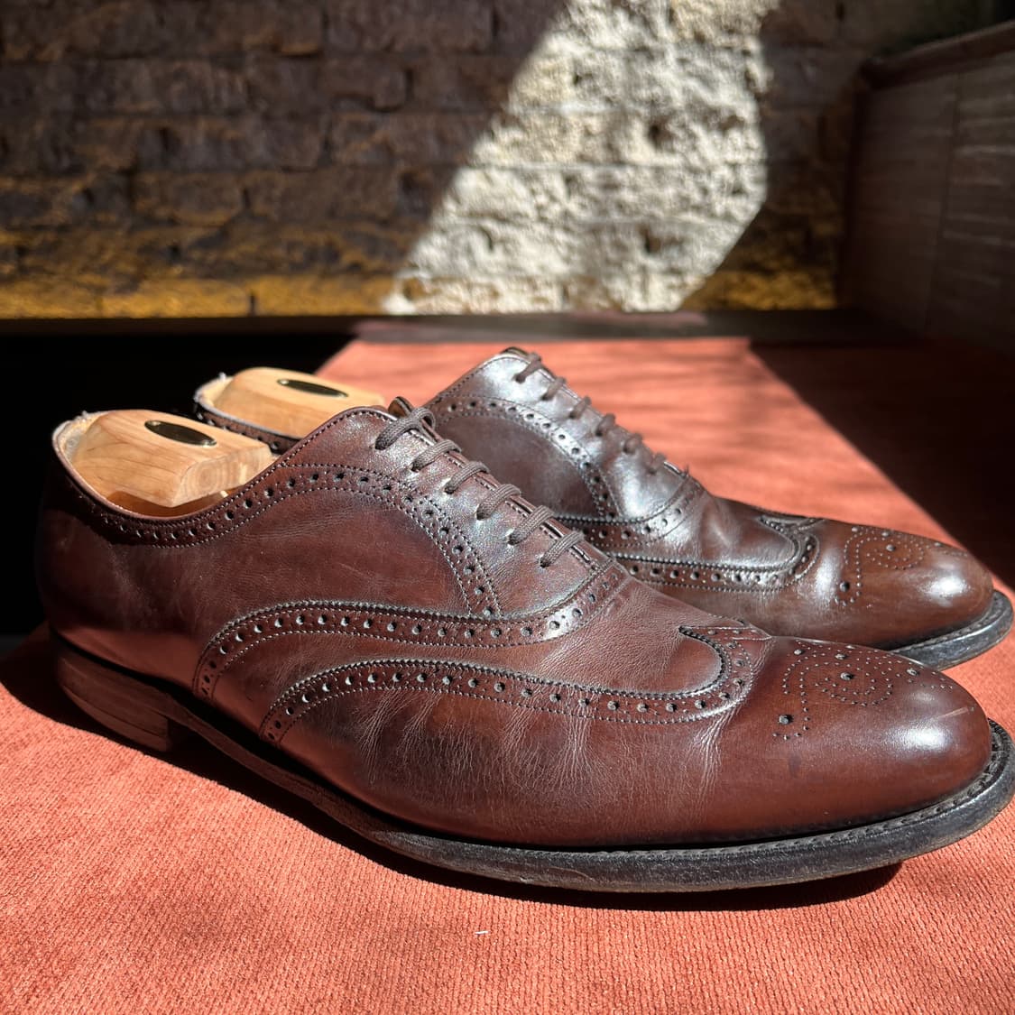 UK9, G 처치스 베를린 슈트리 더스트백 포함 상품이미지5