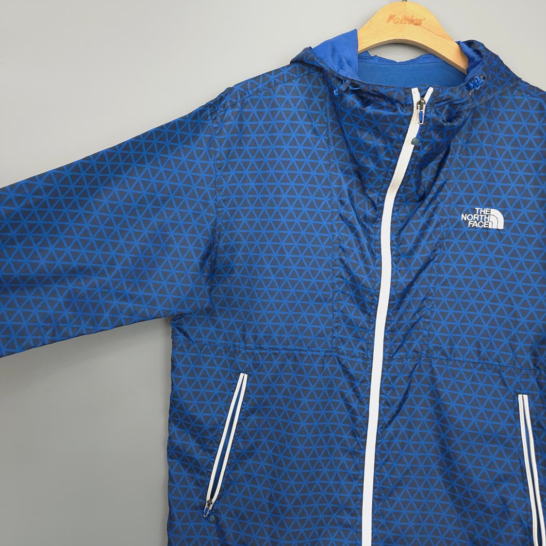 노스페이스 THE NORTH FACE 패턴 바람막이 자켓 블루 100 상품이미지2