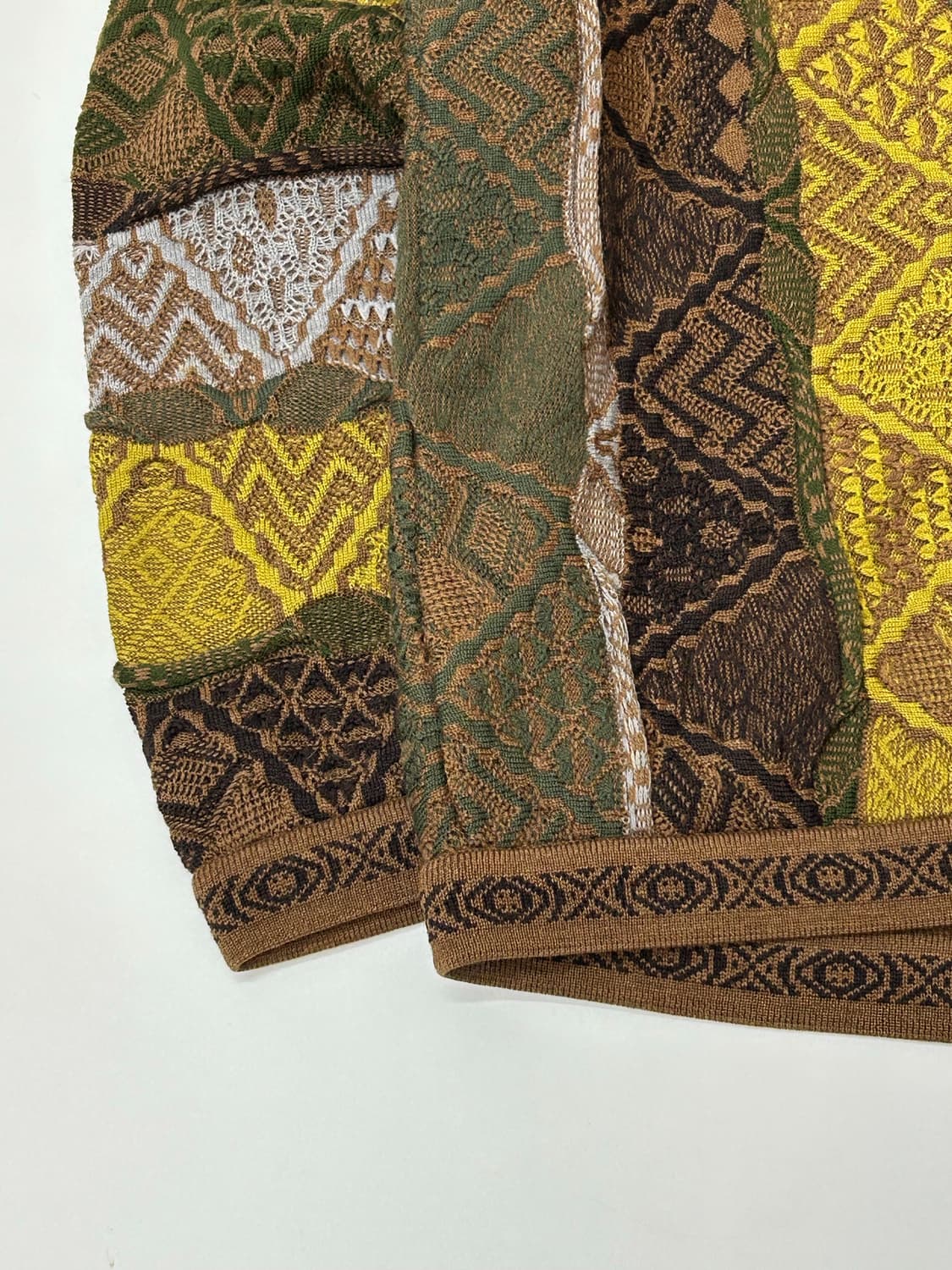 Coogi 쿠지 멀티컬러 텍스처 니트 스웨터 상품이미지4