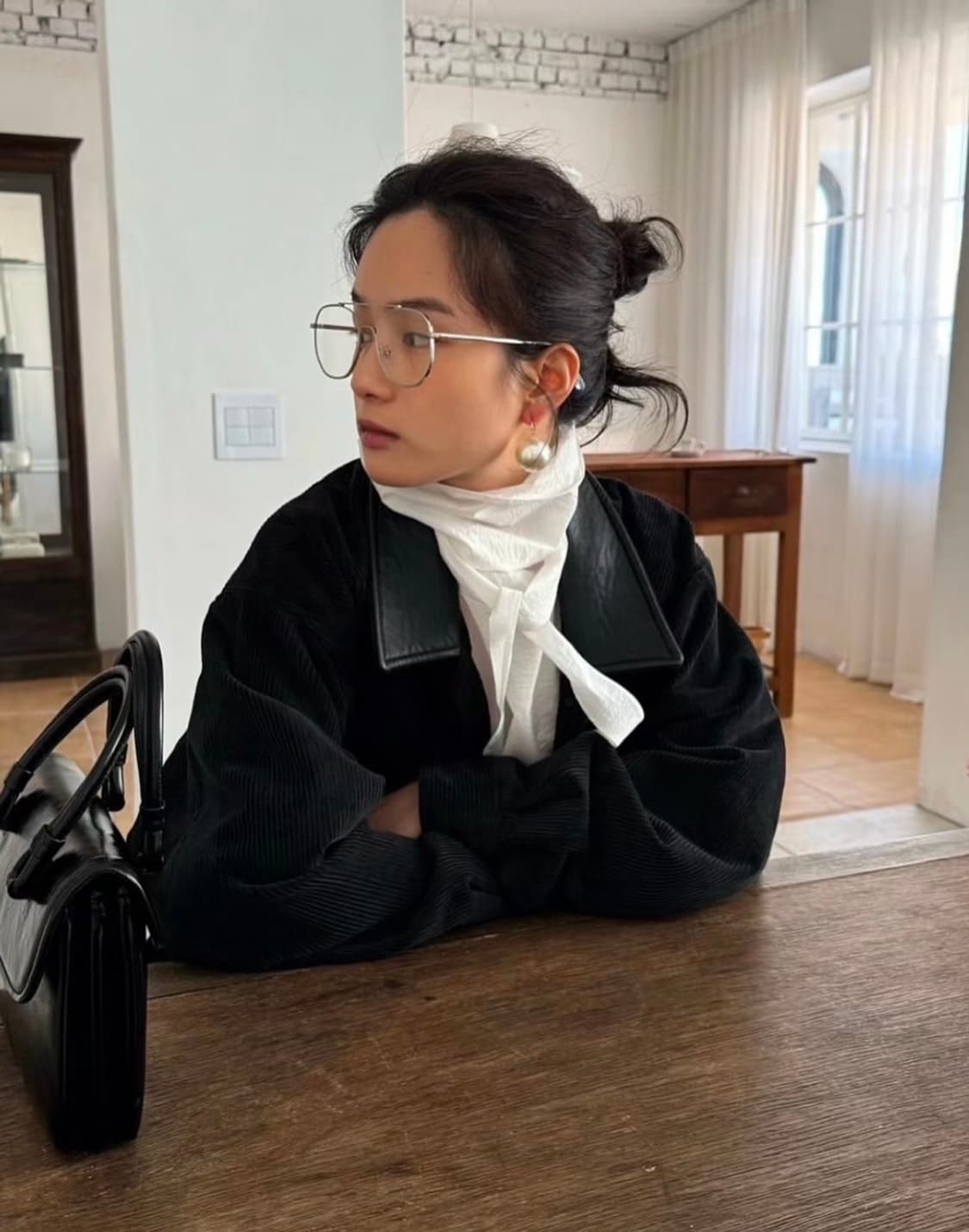 노이어덜트 프레클 스카프 블라우스 상품이미지1