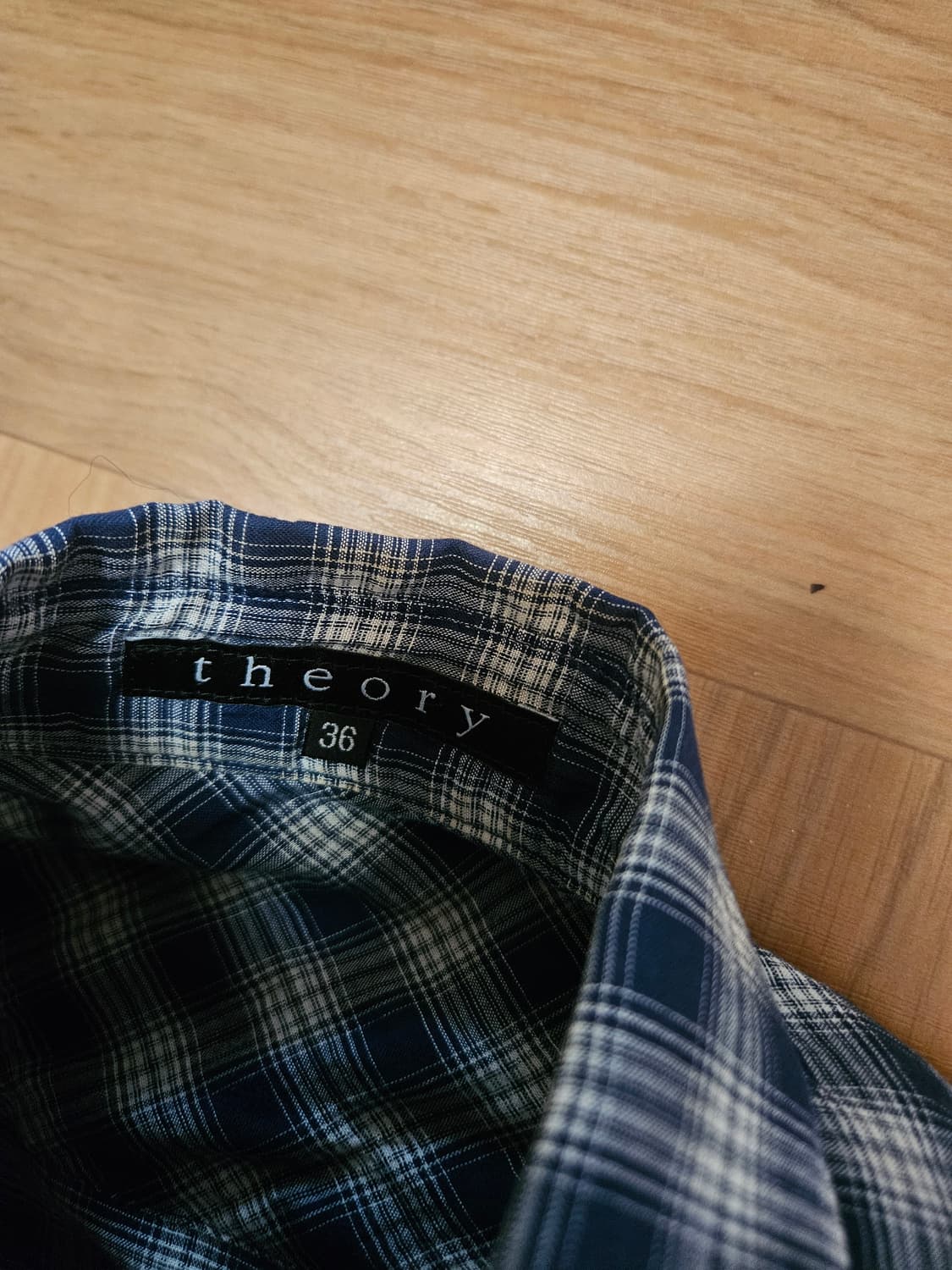 띠어리 theory 블루체크셔츠 36사이즈 상품이미지3