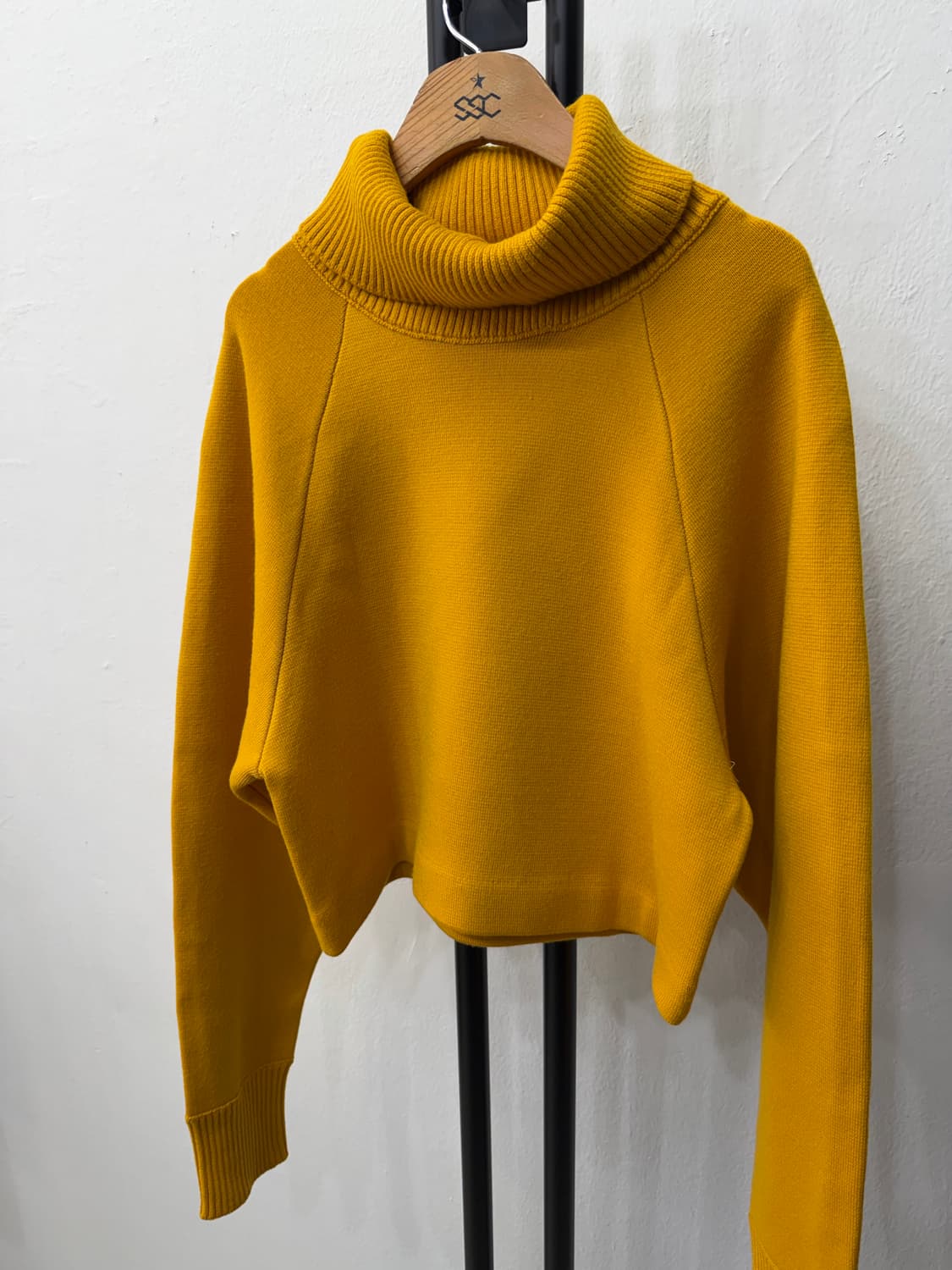 정품) ENFOLD 엔폴드 크롭 터틀넥 니트 38 상품이미지3