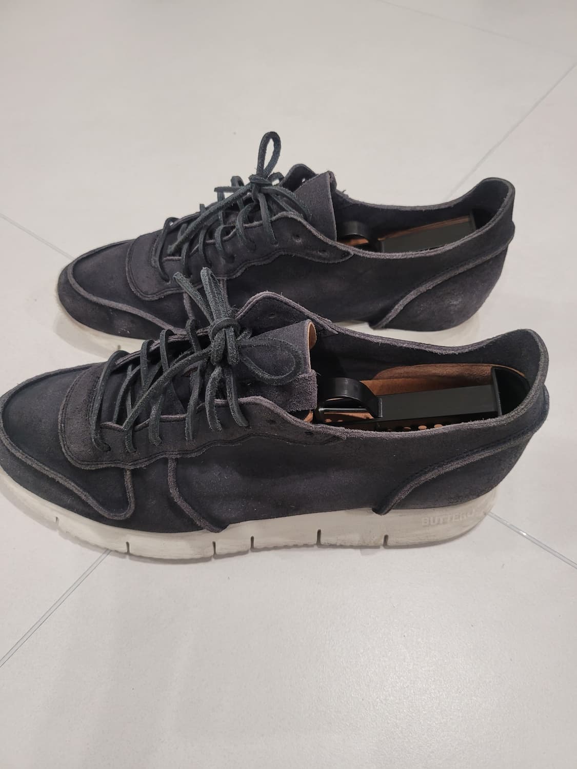 41/블랙  시간이 흐를수록 깊어지는 멋, 부테로 카레라 스웨이드 상품이미지3