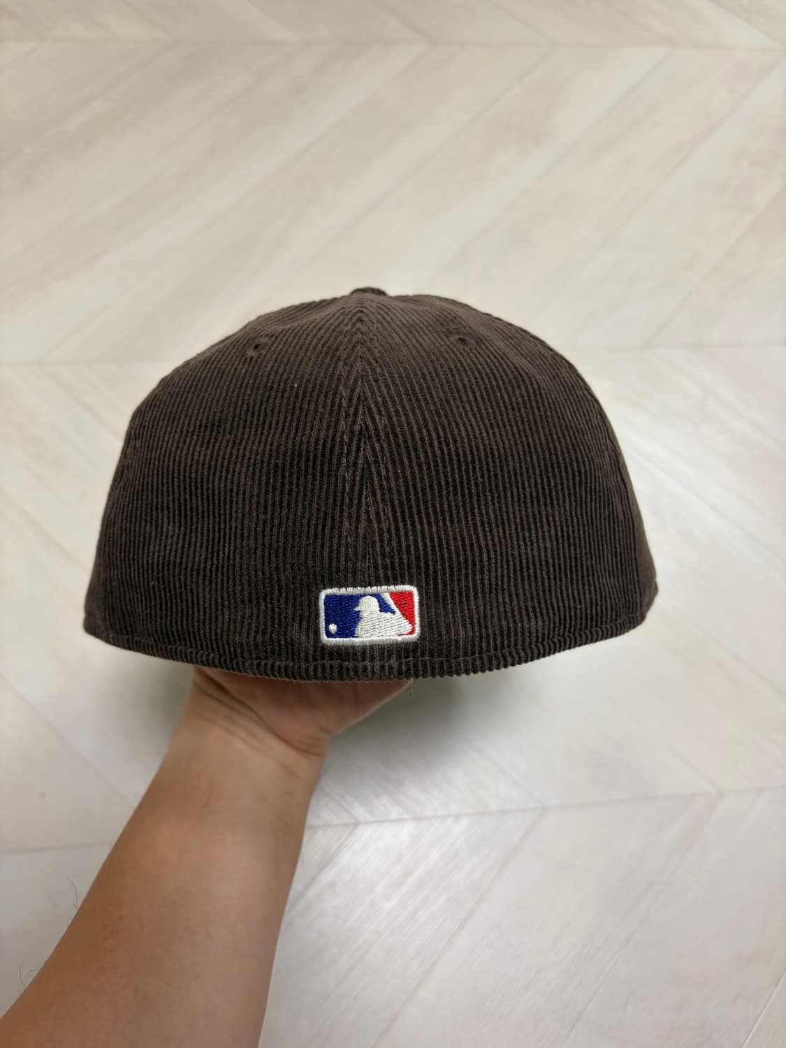 뉴에라x피어오브갓 코듀로이 사이즈캡(7 1/8, 56.8cm) 상품이미지3