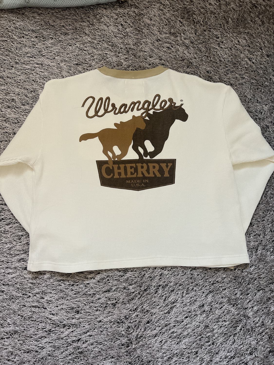 CHERRY LOS ANGELES X WRANGLER 긴팔티 상품이미지2