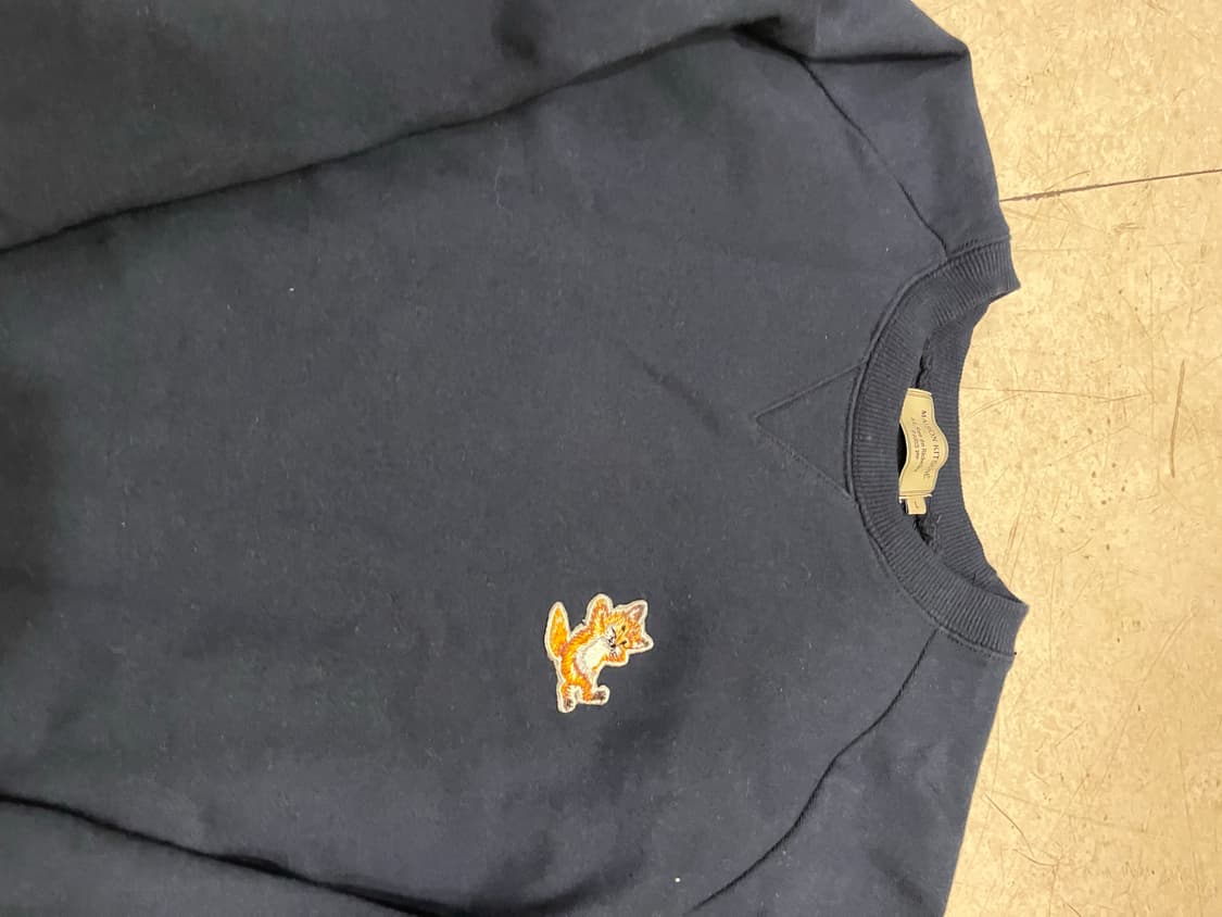 메종키츠네 맨투맨 네이비색 팔아용 상품이미지3