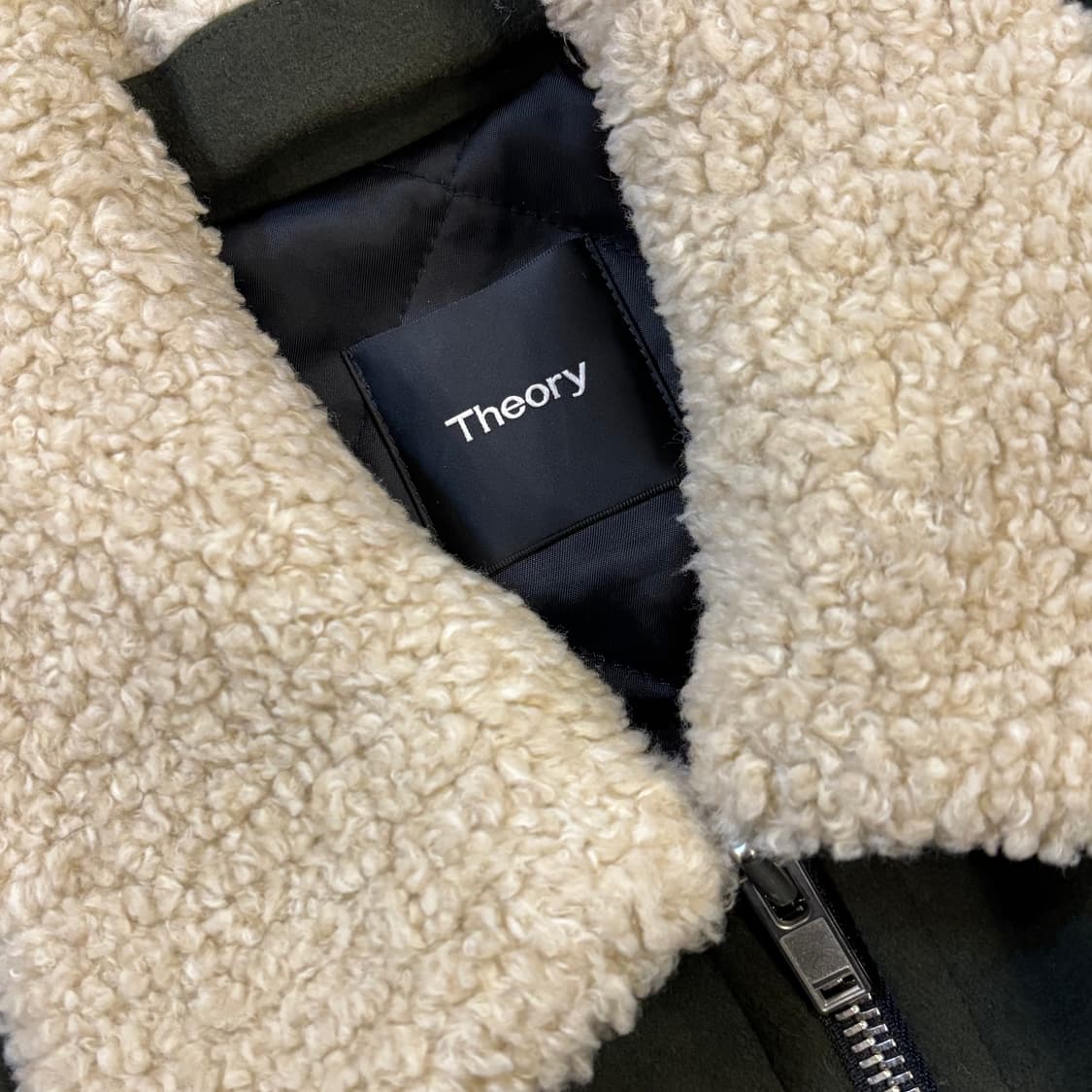 Theory띠어리 뽀글이 퍼 카라 집업 코트 자켓 상품이미지8