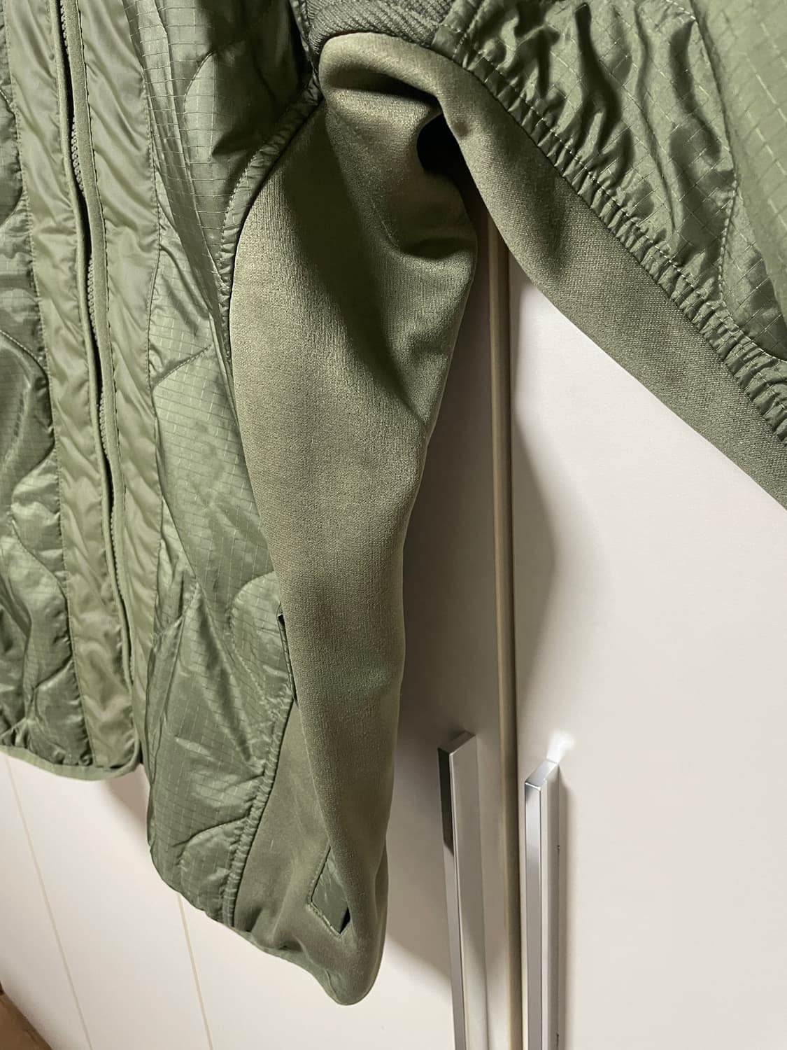 나이키 누빔 깔깔이 하드우드 라이너 스마일 퀄팅 자켓 M 상품이미지4