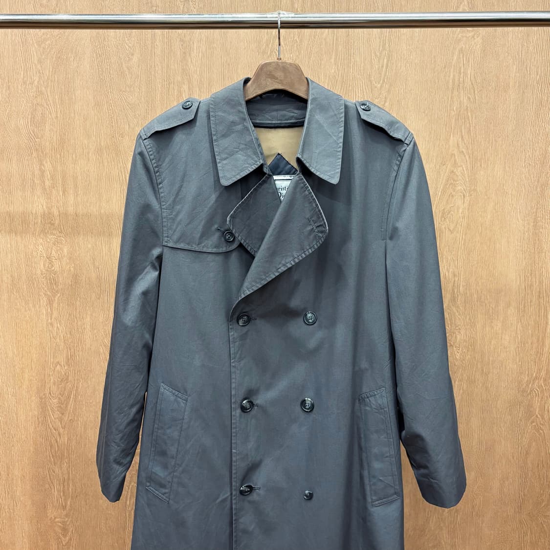 크리스찬 디올 트렌치 코트 더블 브레스트 견장 디테일 레귤러핏 상품이미지4