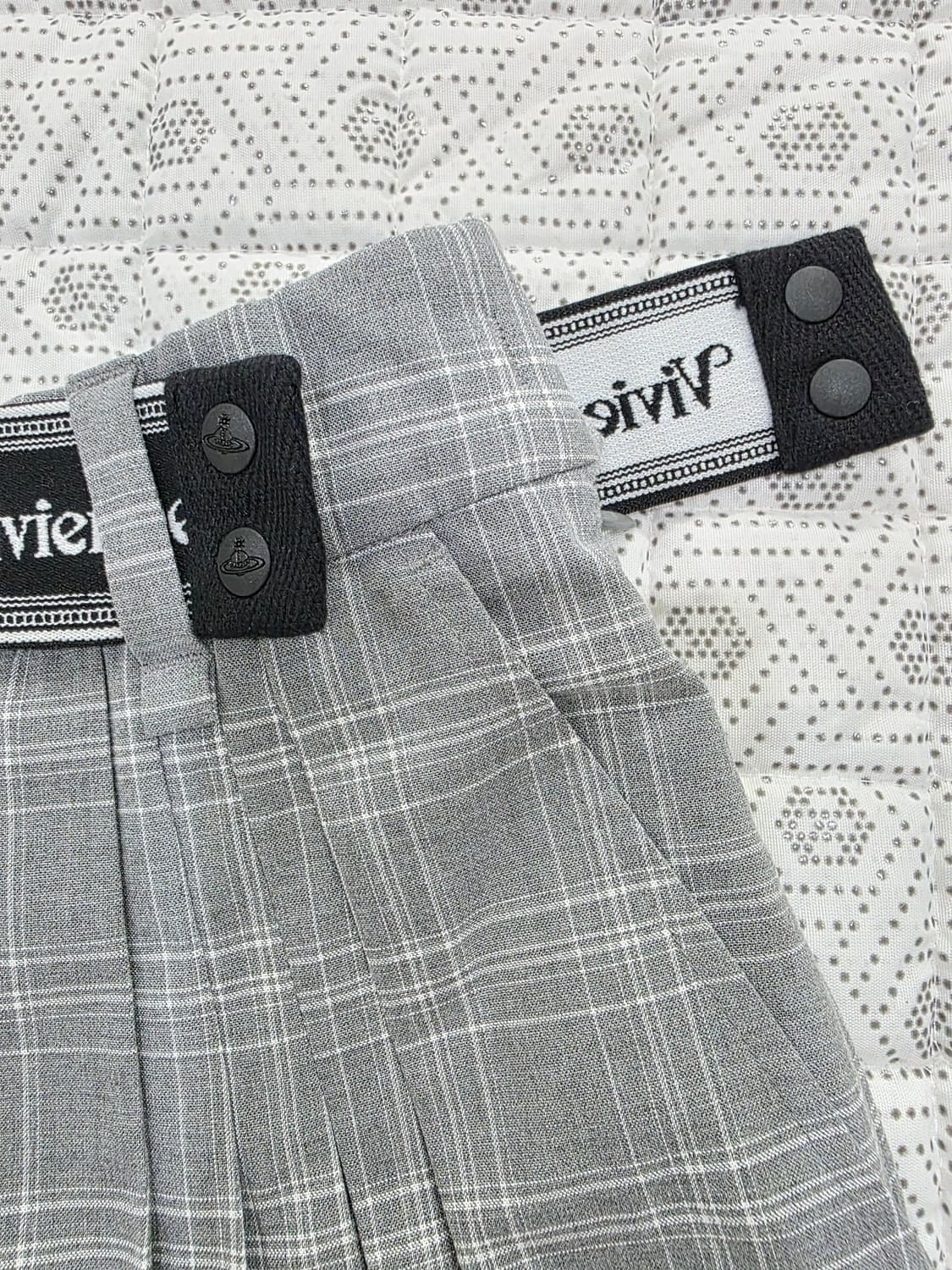 비비안웨스트우드 FW2025 체크 플리츠 스커트 28.5 상품이미지7