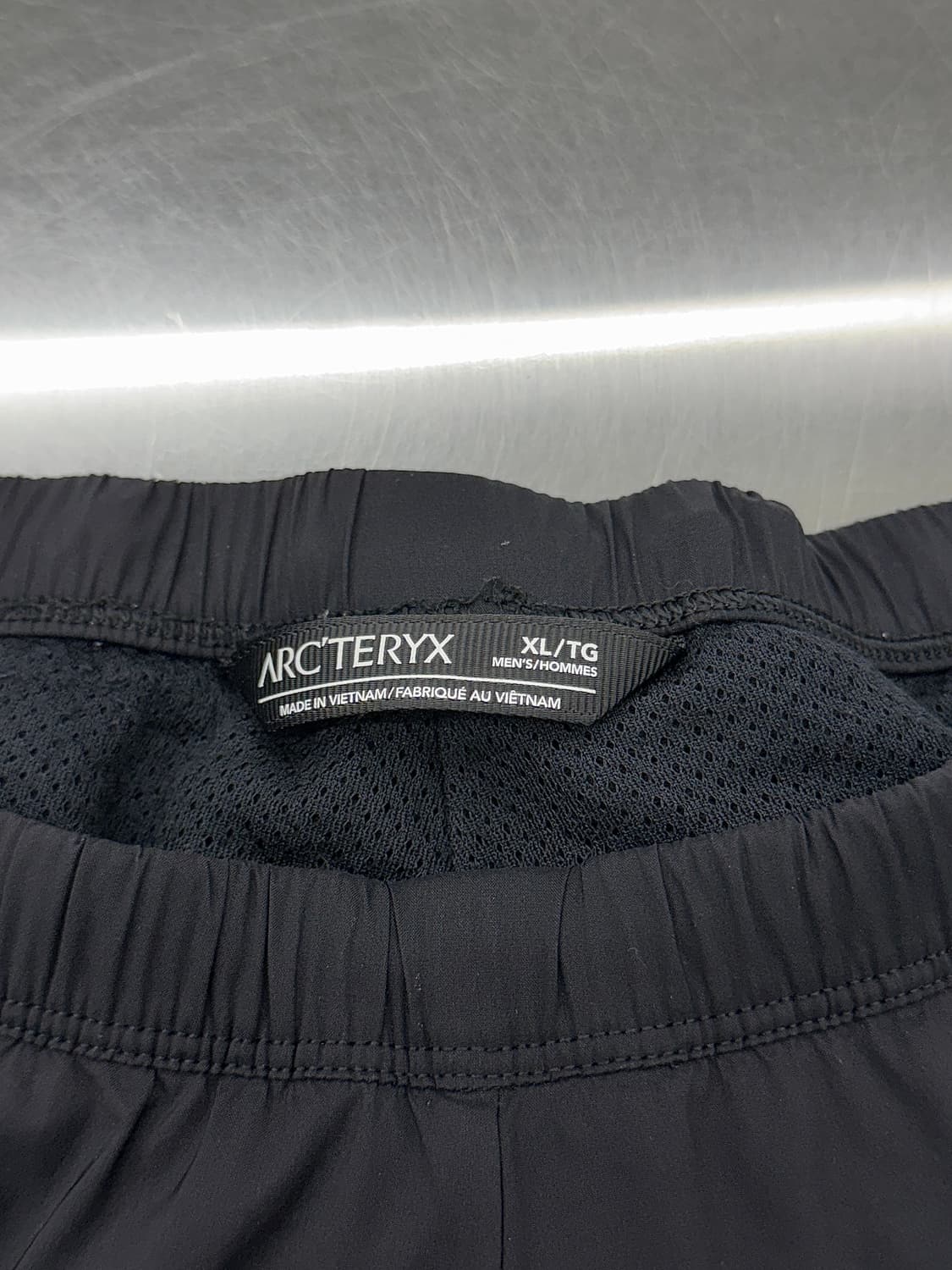 아크테릭스 벤타 블랙 프로톤 드로즈 조거 팬츠 상품이미지7