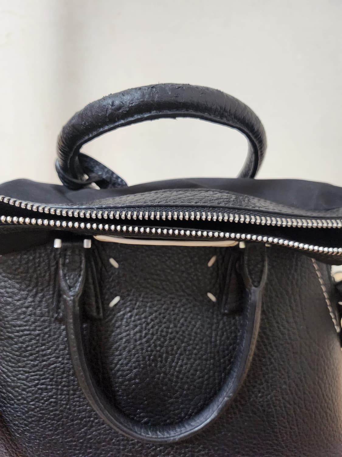 메종마르지엘라 5AC 미니 블랙백 정품 상품이미지10