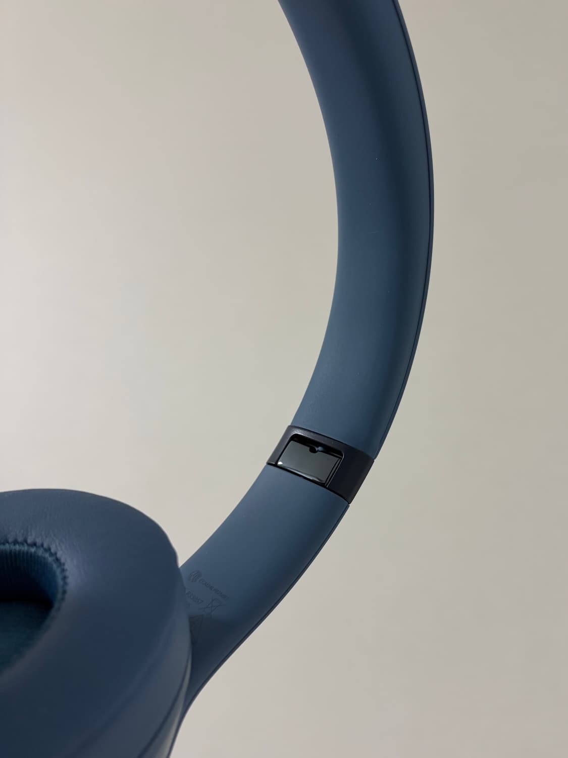 Apple Beats Solo 4 애플 비츠 솔로4 블루투스 무선 헤드폰 상품이미지8