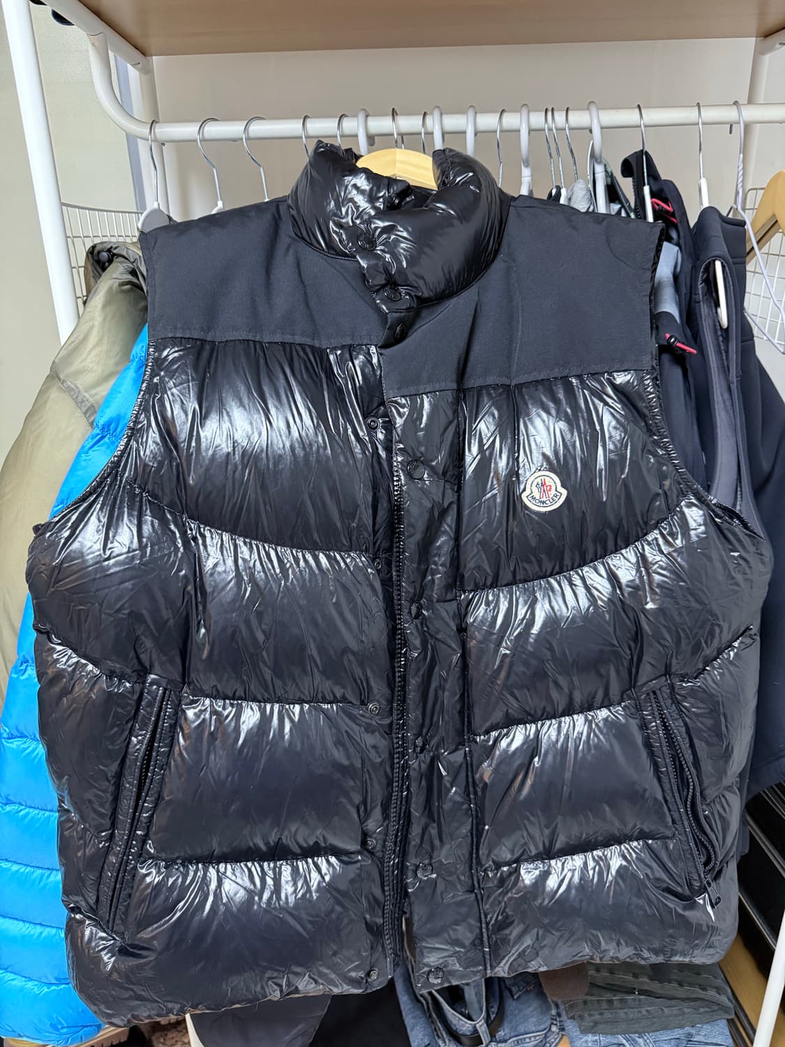 몽클레르 레쇼 패딩 판매합니다. 상품이미지2