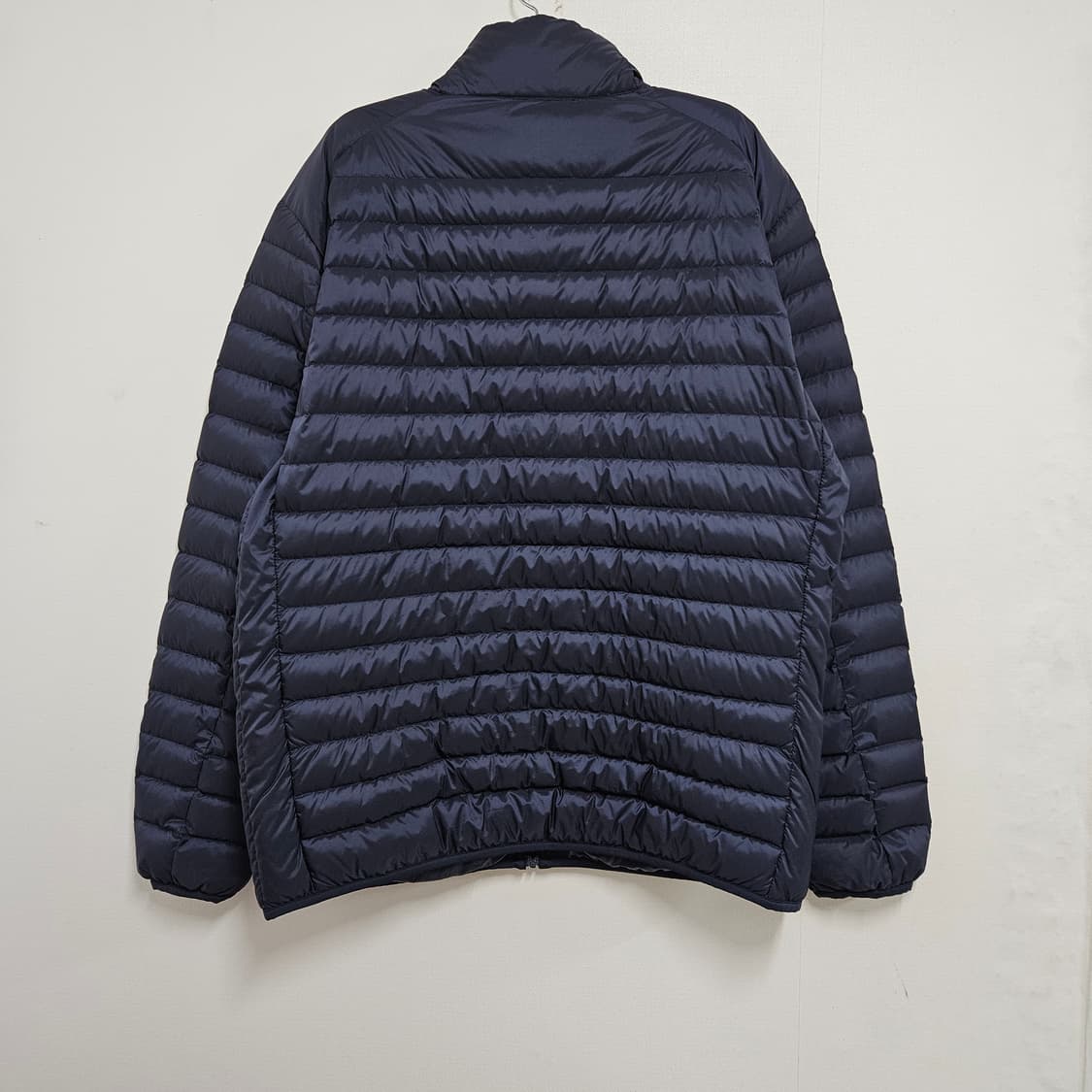 유니클로 울트라라이트다운 경량패딩 XL 상품이미지3