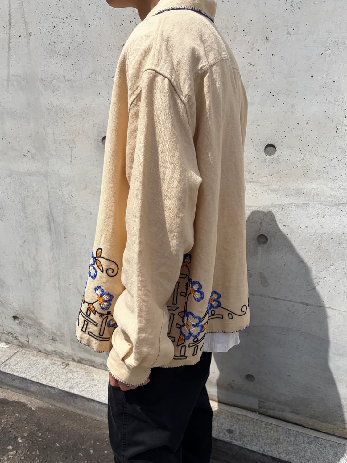 Bode Poppy embroidered linen shirt 상품이미지2
