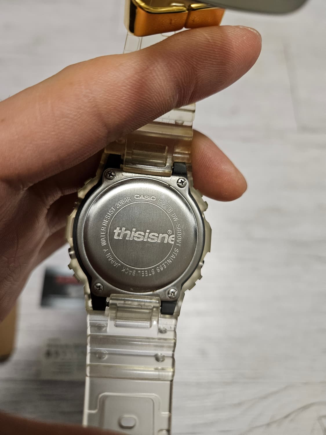 지샥x디스이즈네버댓 DW-5600TINT23-7DF 스켈레톤 상품이미지3