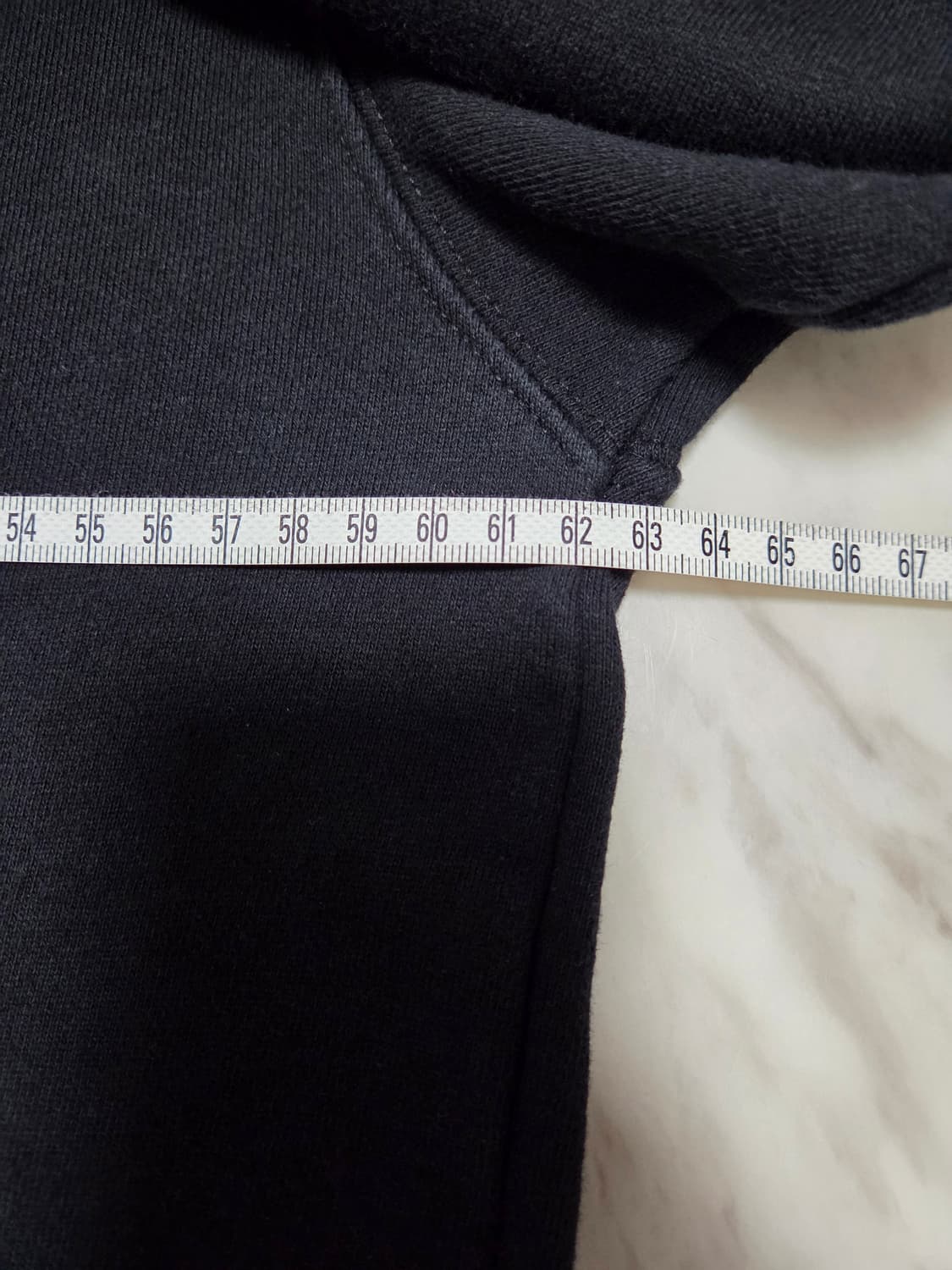 아크네스튜디오 메탈 페이스 오버사이즈 스웻셔츠 상품이미지9