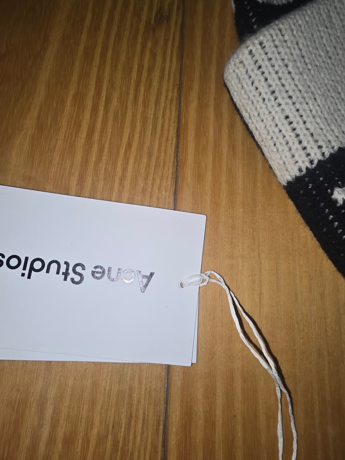 아크네스튜디오 비니 상품이미지3