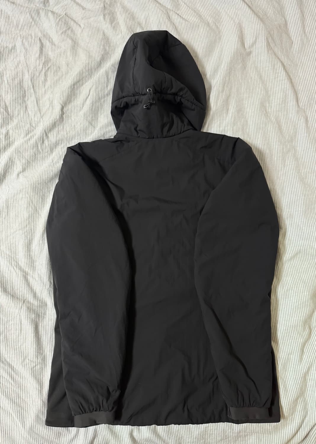 (S급) 아크테릭스 아톰 LT 후디 블랙  상품이미지3