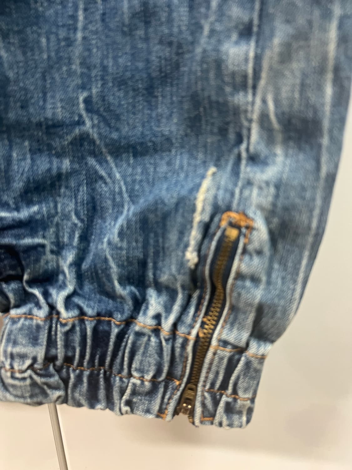 [38] 골든데님 워싱 데미지 조거 팬츠 상품이미지7