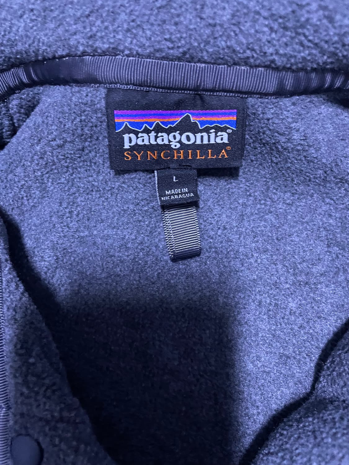 파타고니아 신칠라 그레이 L 상품이미지3