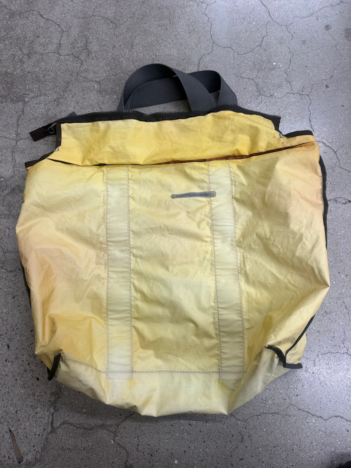 프라다 스포츠 브라운 빅토트백 상품이미지8