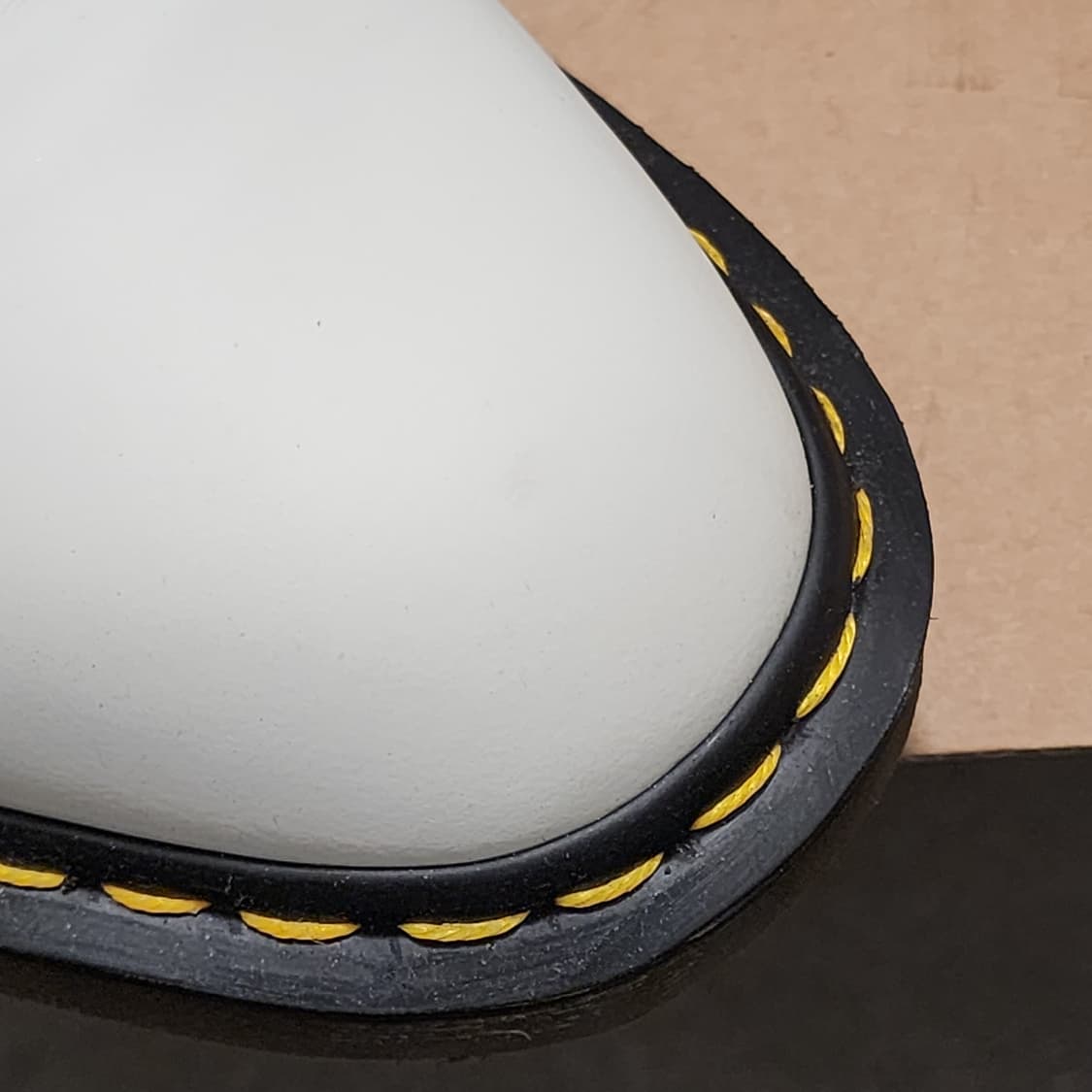 닥터마틴 × 엔지니어드 가먼츠 1460 화이트 상품이미지7