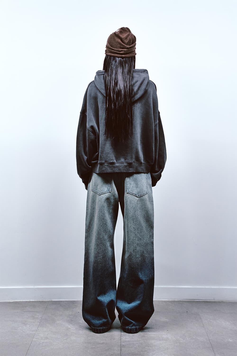 [DEINET] 다이닛 - MUDDY PATCH LOGO CROP HOO 상품이미지2