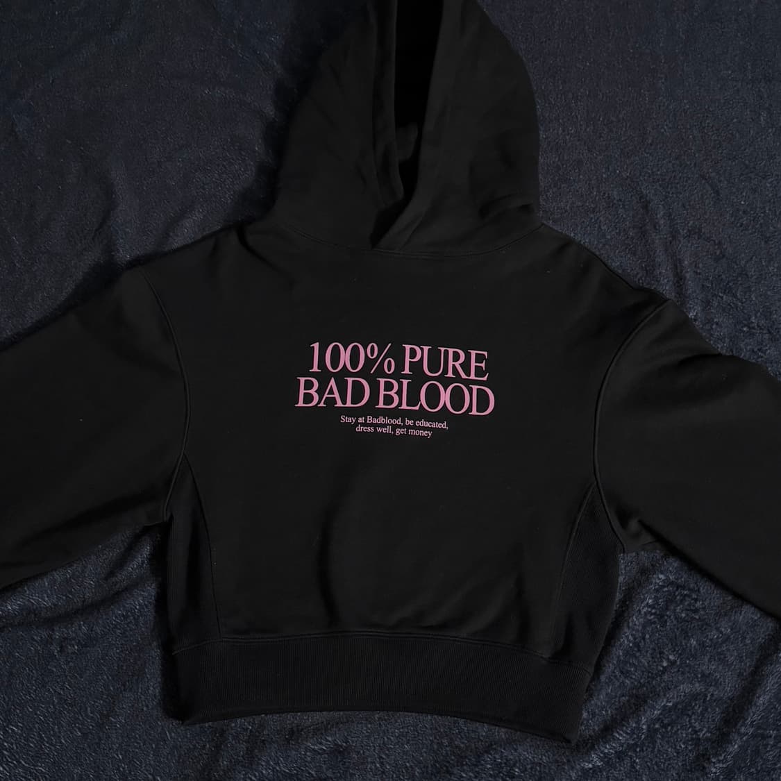 BADBLOOD 배드블러드 23fw 크롭 후드티 새상품 상품이미지2