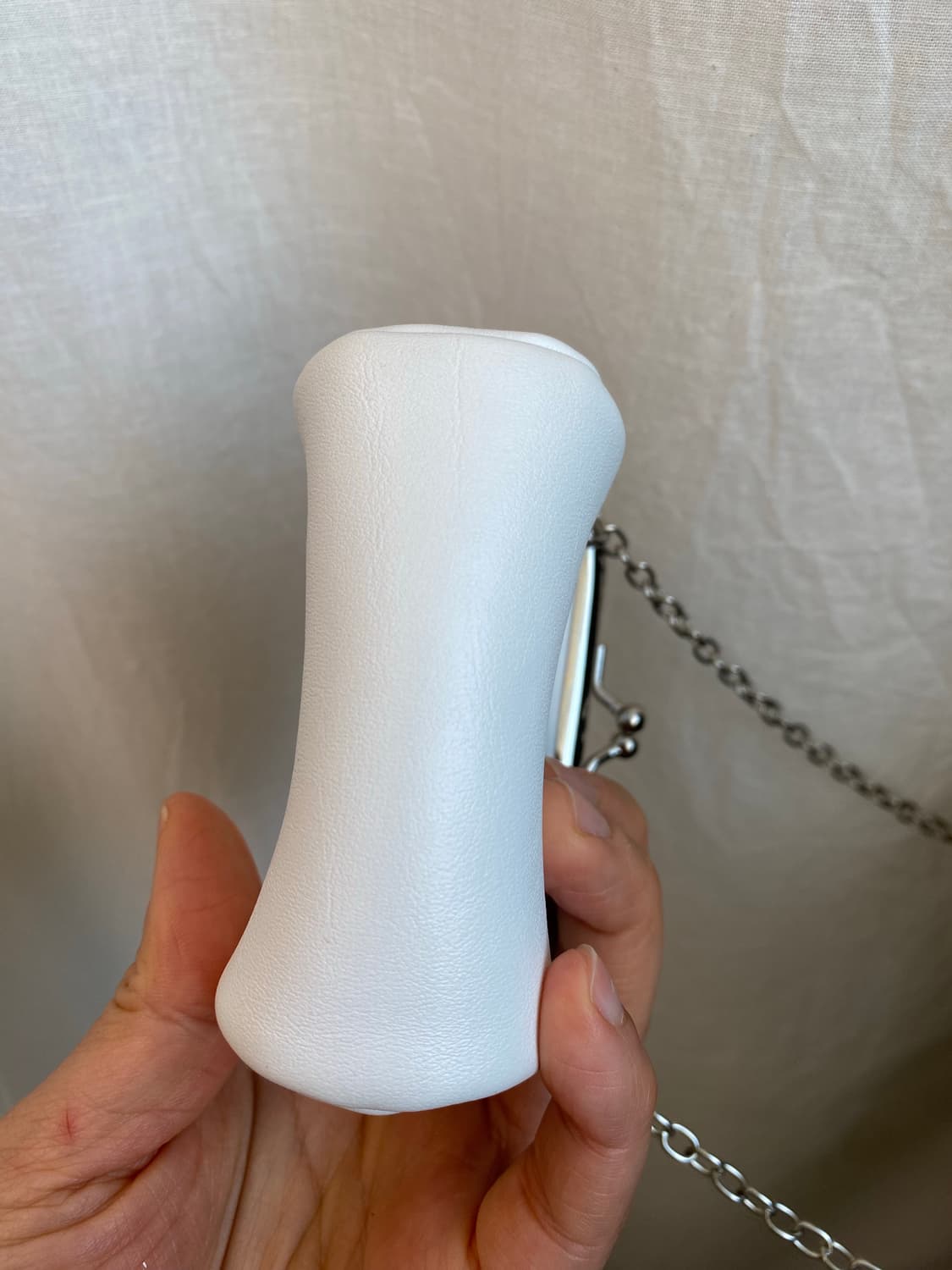 tta 화이트레더 마이크로 크로스백 상품이미지4