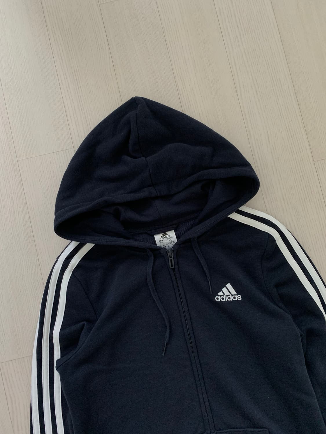 아디다스 삼선로고 네이비 후드집업 상품이미지5