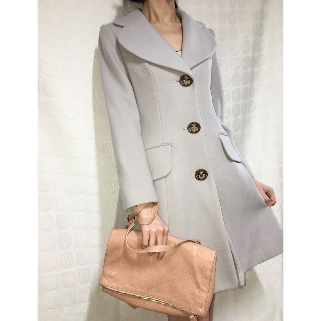 비비안 웨스트우드 하트 쉐입 칼라 울 코트 상품이미지1