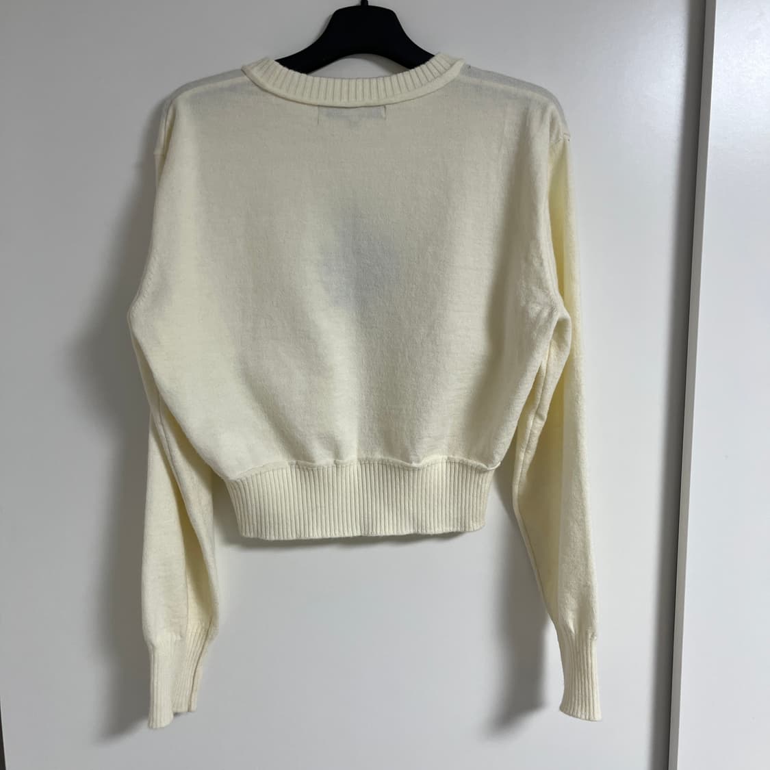 시티브리즈 빅로고 크롭 니트 상품이미지4