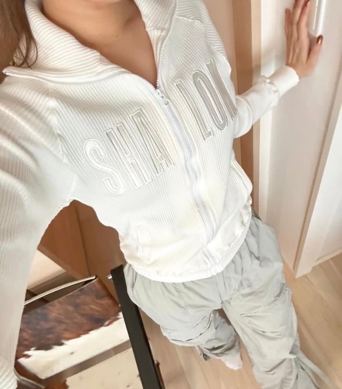 샬롬클럽 집업 화이트 상품이미지2