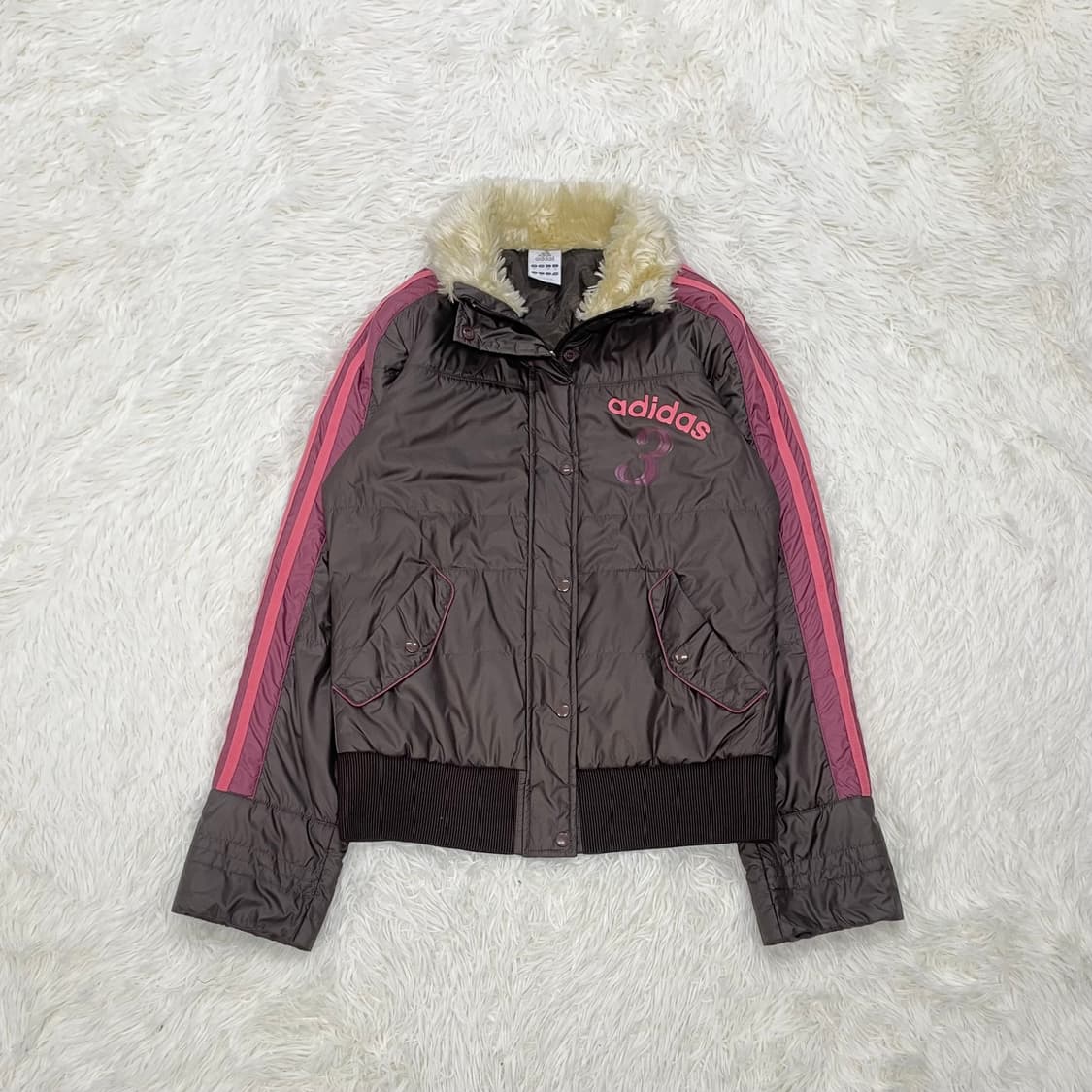 아디다스 스포티 경량 다운 자켓 브라운 핑크 상품이미지2