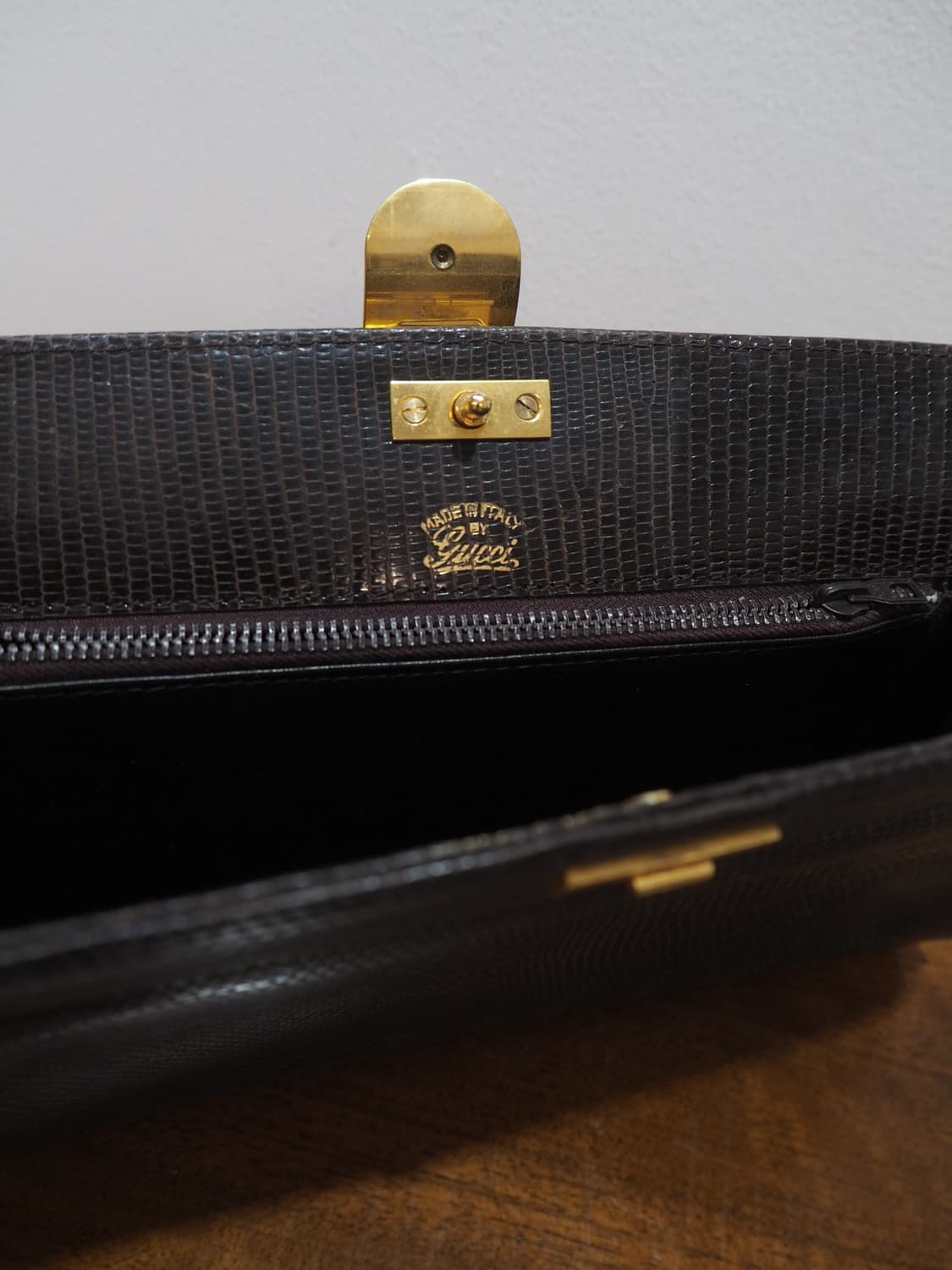 old GUCCI lizardskin clutch bag 상품이미지4