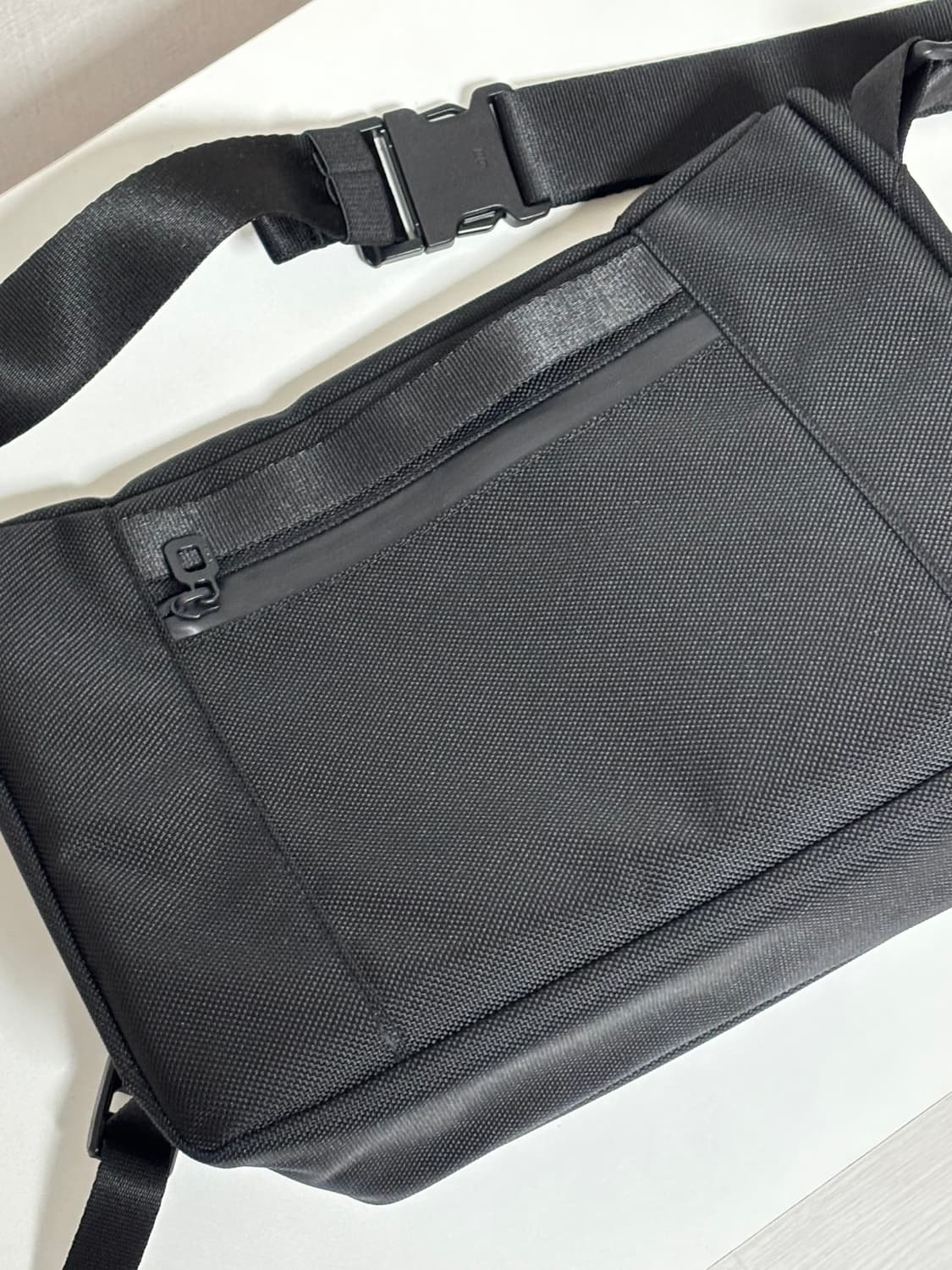 마테마틱 호크 C20 크로스백 상품이미지3